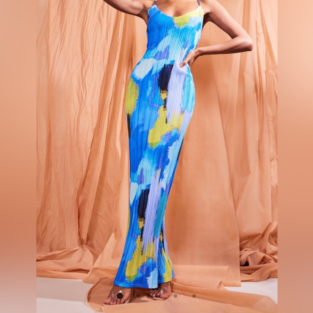 Blue abstract print maxi dress